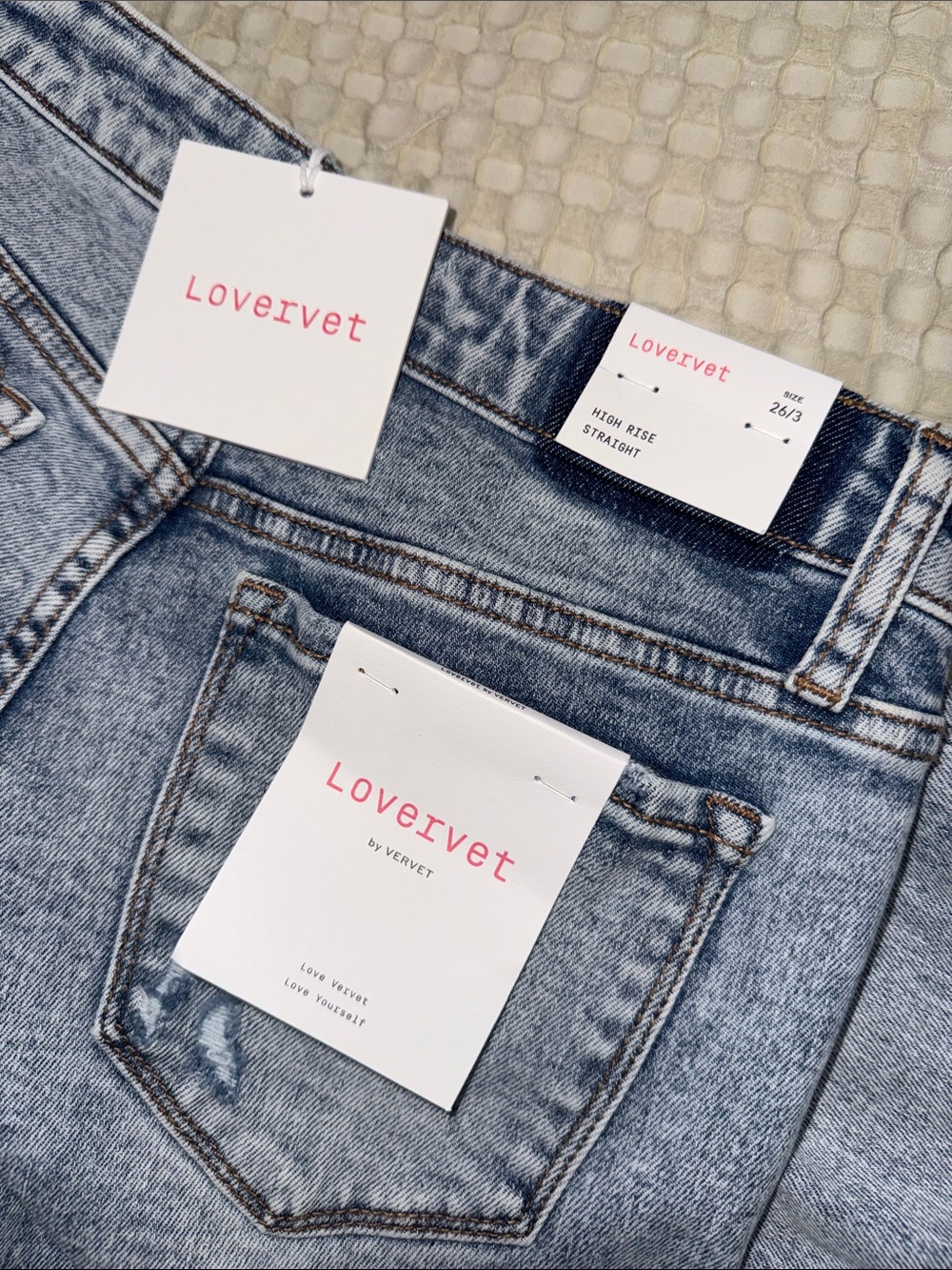 Light Blue Straight-Leg Distressed Women’s Jeans - Picture 4 of 4